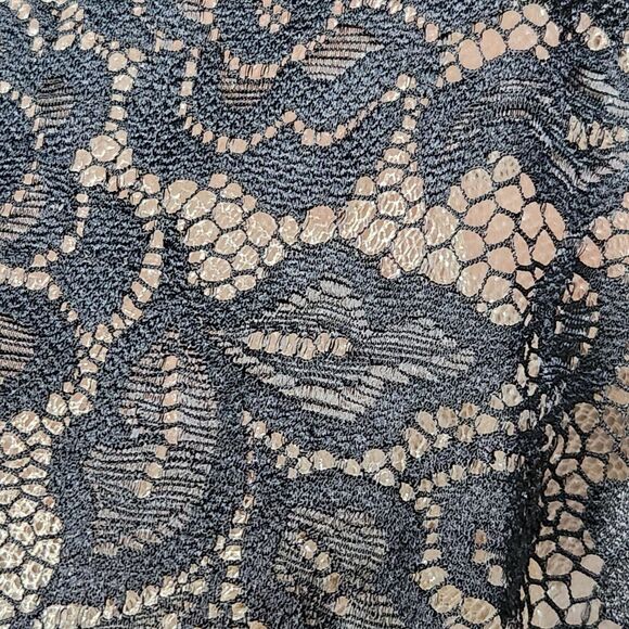 Chi Chi London Women’s Dress 6 Black Cream Floral Lace Fit Flare Retro - Picture 12 of 13